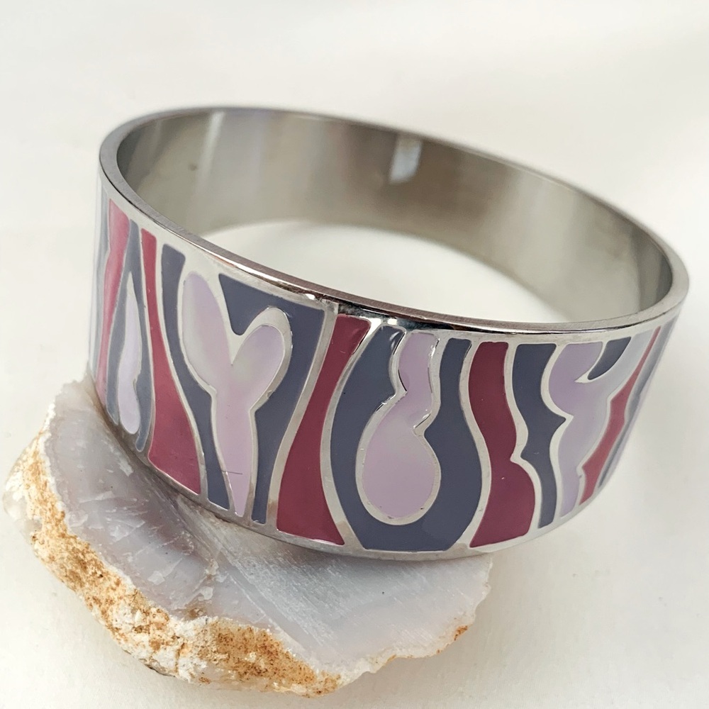 Abstract Pink and Purple Enamel Silver Wide Bangle clamper Bracelet